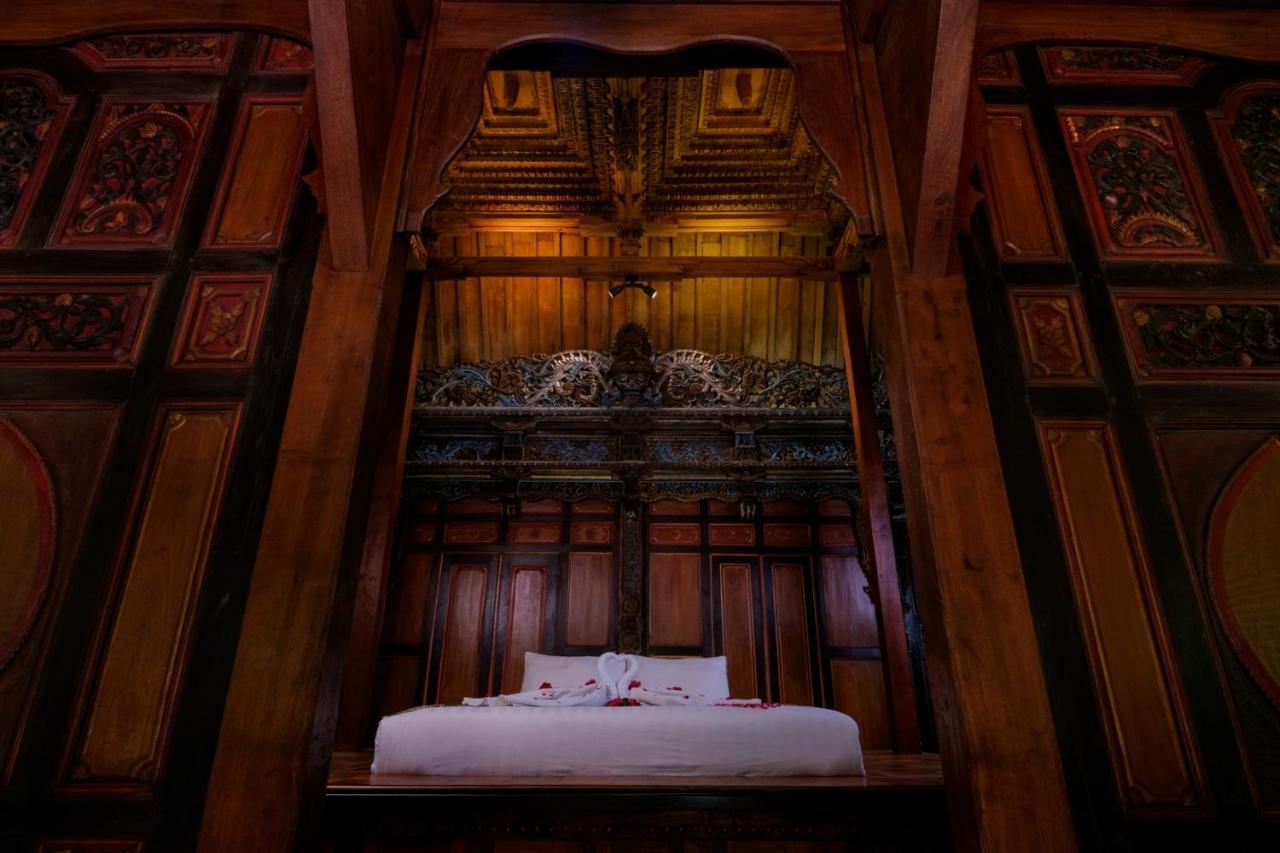 Hotel Melva Balemong à Semarang Extérieur photo